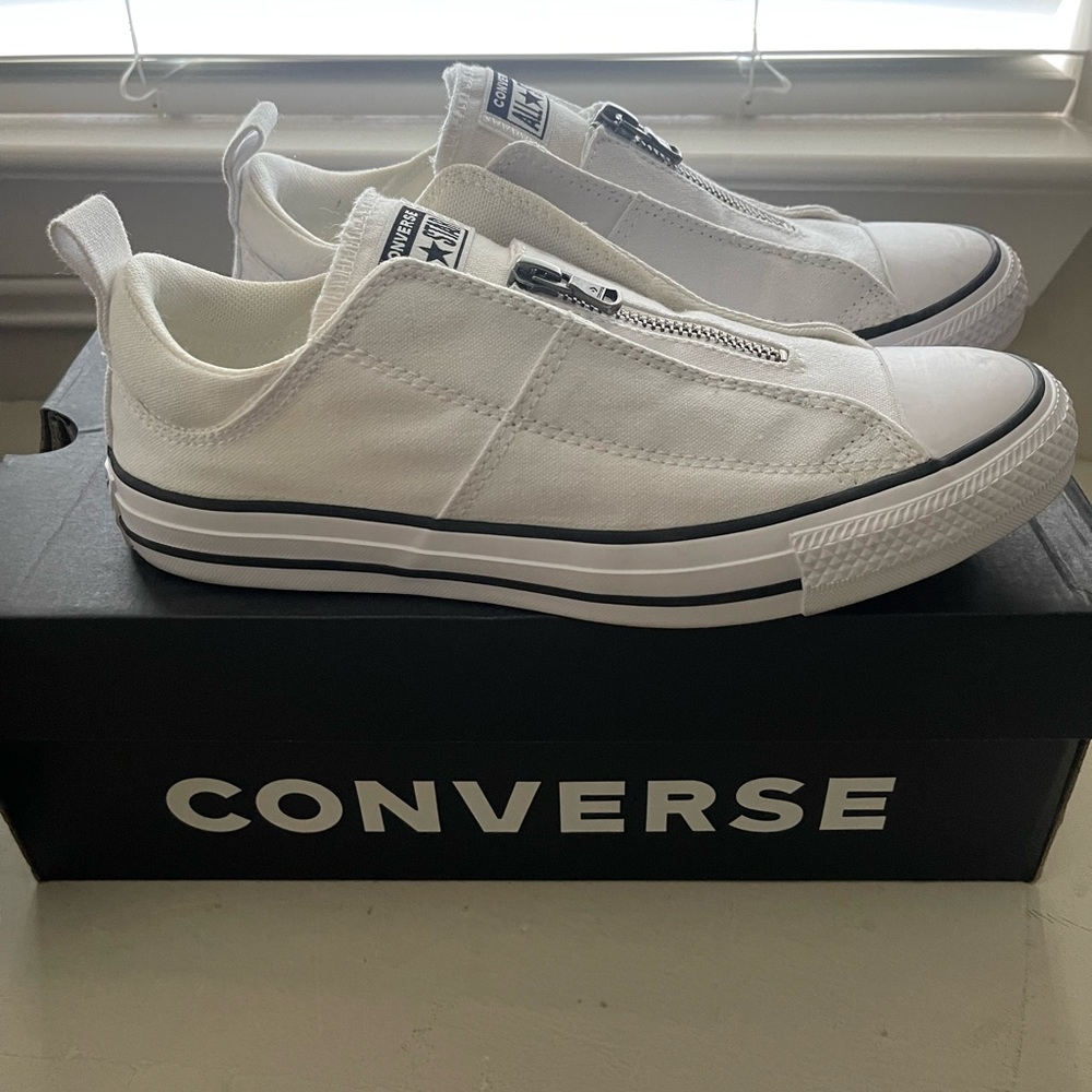 White converse size 7